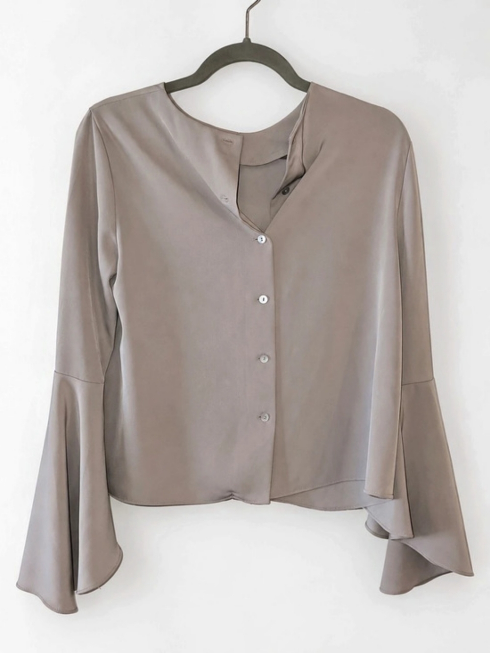 Carmen Bell Sleeve Blouse in Gray Size 6